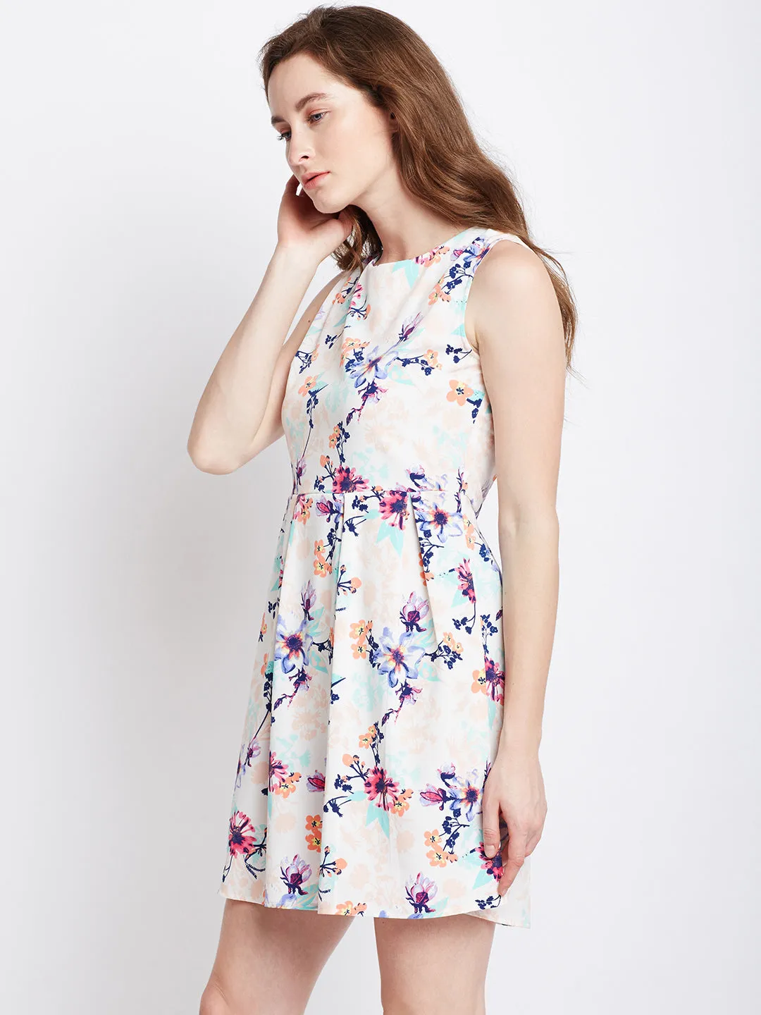 Berrylush Women Off-White & Blue Floral Printed Round Neck Flared Fit & Flare Mini Dress