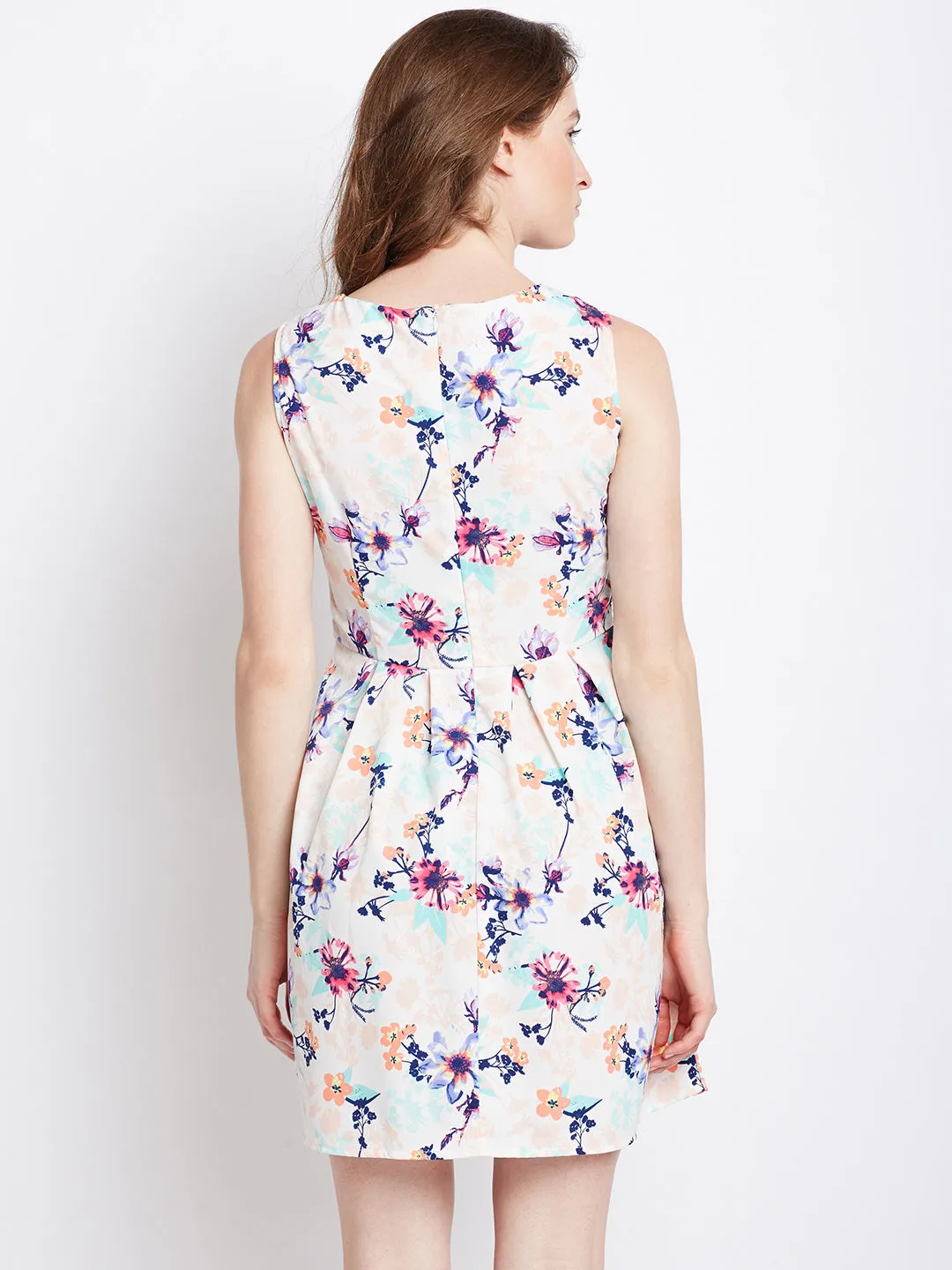 Berrylush Women Off-White & Blue Floral Printed Round Neck Flared Fit & Flare Mini Dress