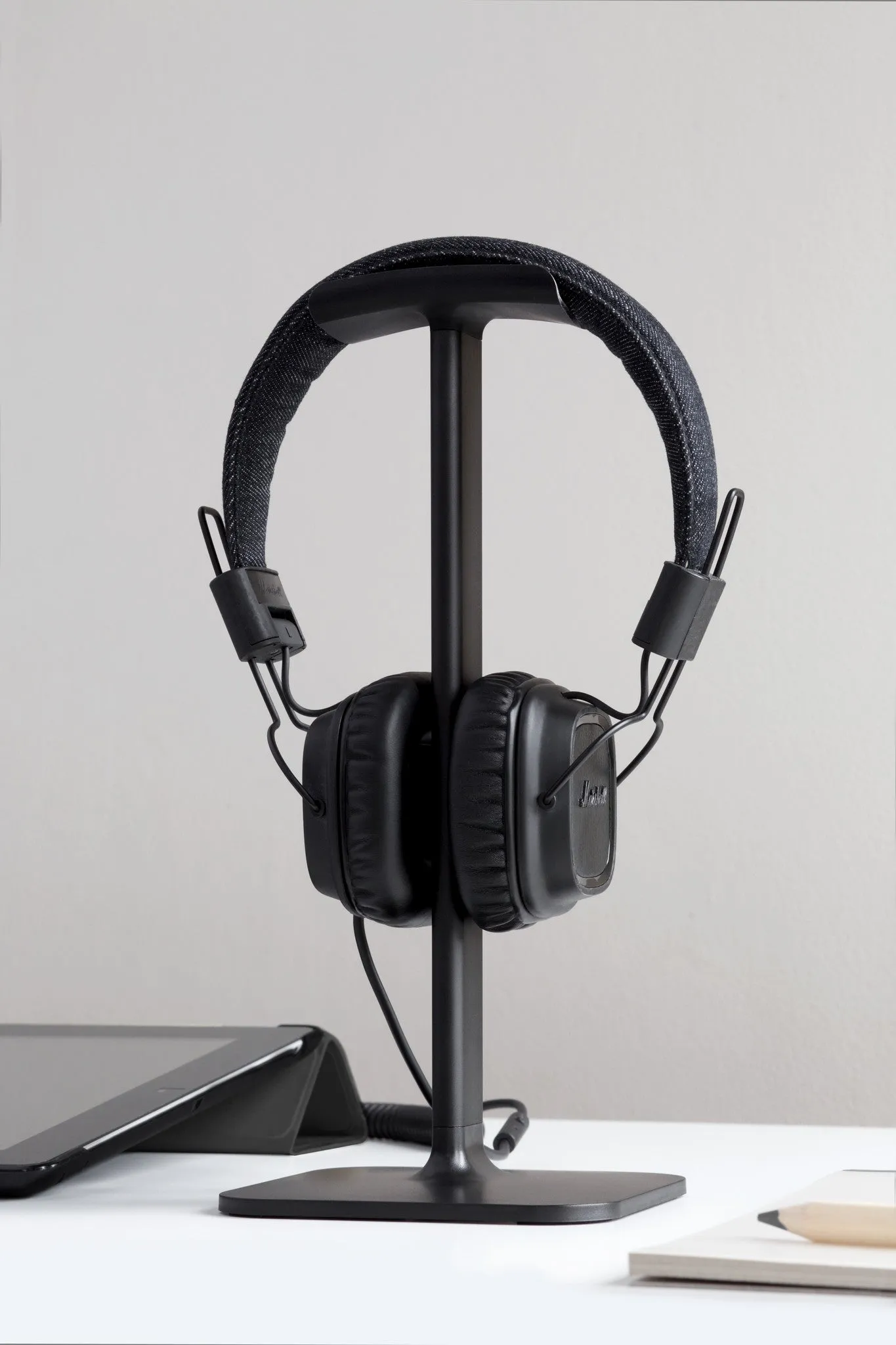 BlueLounge - Posto Headphone Stand