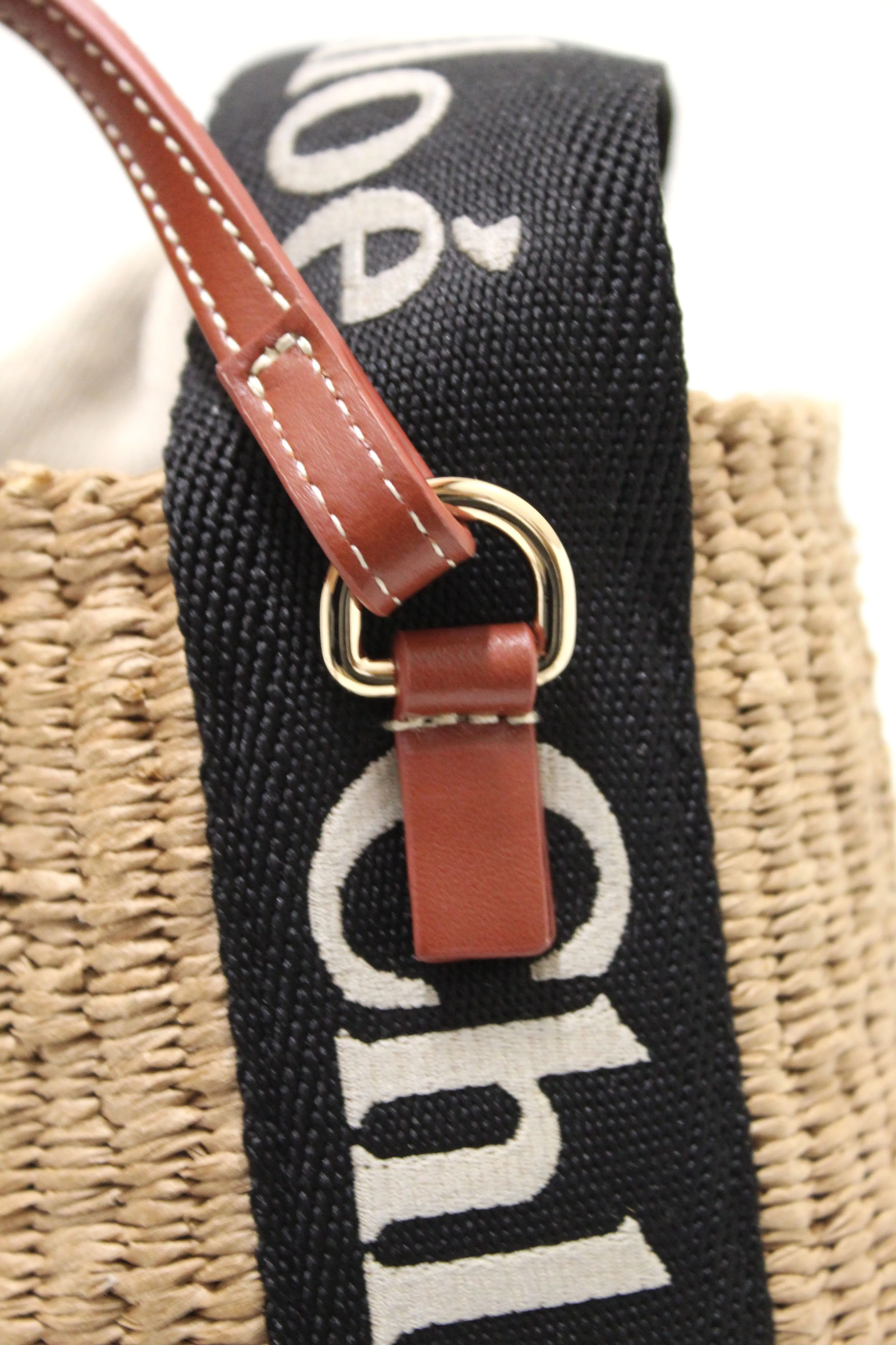 NEW Authentic Chloé Woody Woven with Black Logo Strap Tops Basket Bag