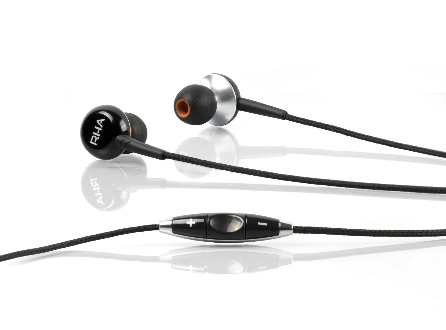 RHA MA450i Black Noise Isolating In Ear Earphones with Remote and Microphone